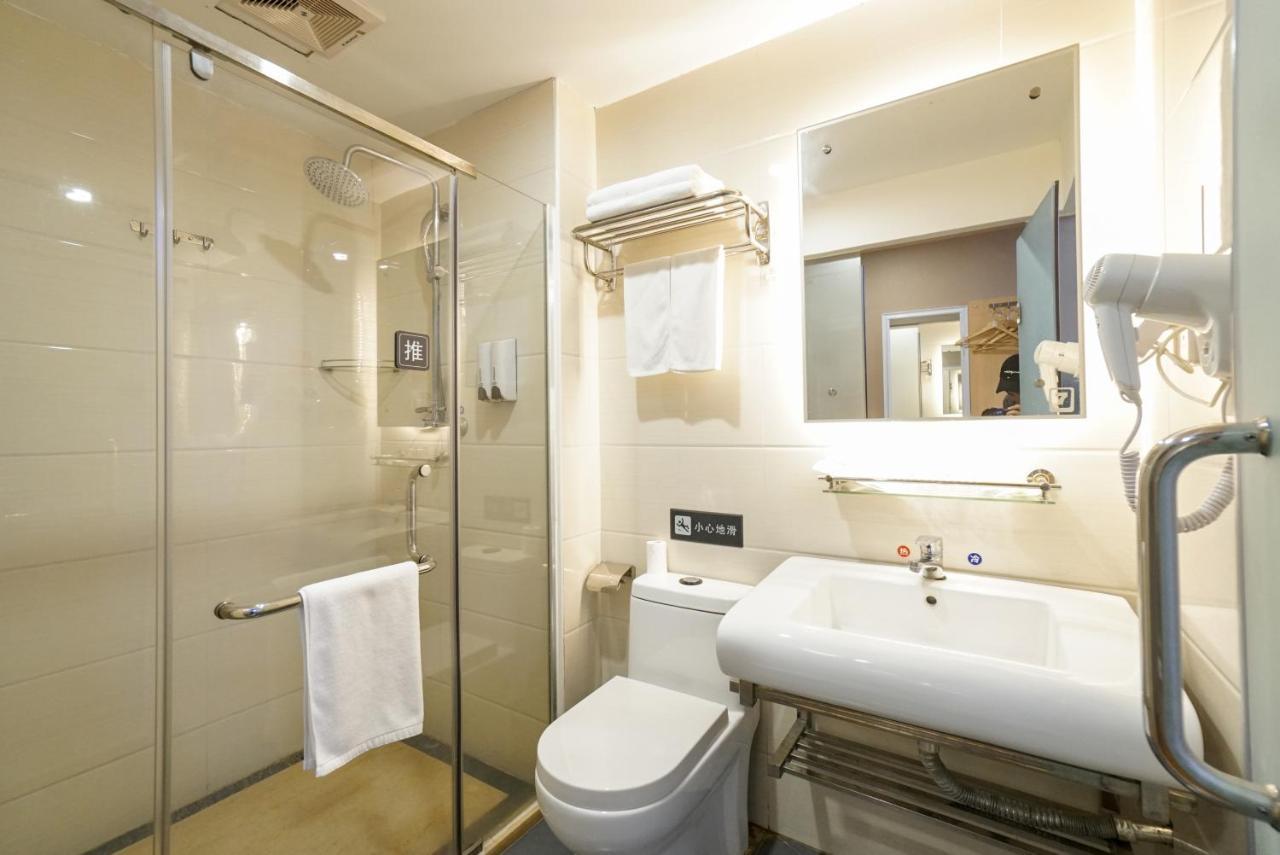 Jia Mei Xin Holiday Hotel Baiyun Airport Branch Guangzhou Exterior foto
