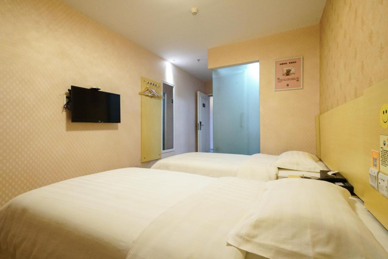 Jia Mei Xin Holiday Hotel Baiyun Airport Branch Guangzhou Exterior foto