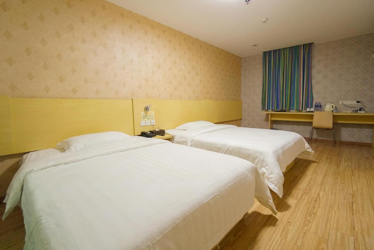 Jia Mei Xin Holiday Hotel Baiyun Airport Branch Guangzhou Exterior foto