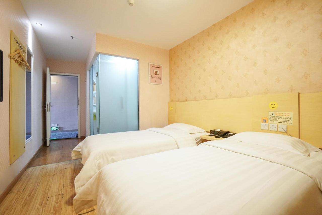 Jia Mei Xin Holiday Hotel Baiyun Airport Branch Guangzhou Exterior foto
